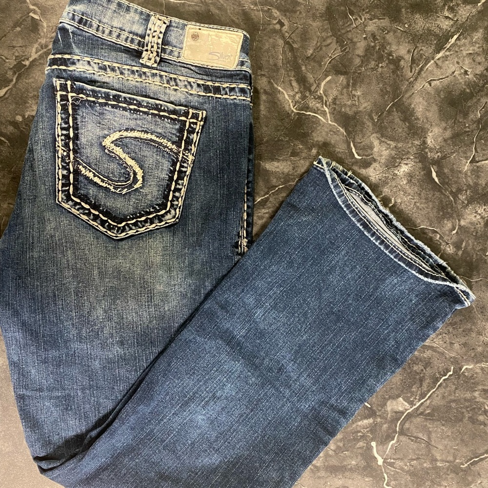 Silver Suki Mid Rise Boot Cut Jeans 33/31